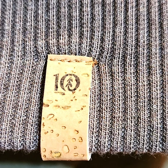 Brand New 10 Tree Hoodie - Picture 2 of 3